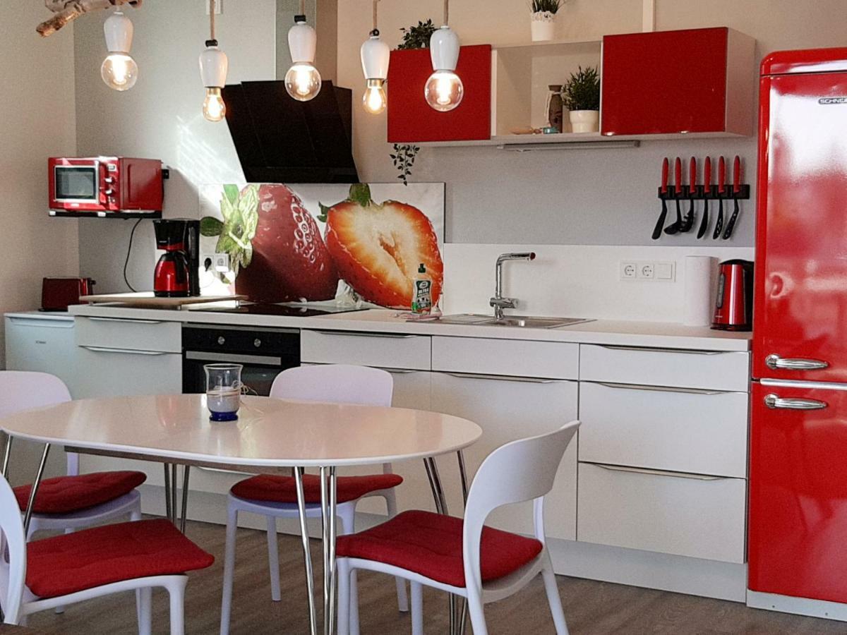 Ferienwohnung Strandraeuber Glowe Luaran gambar