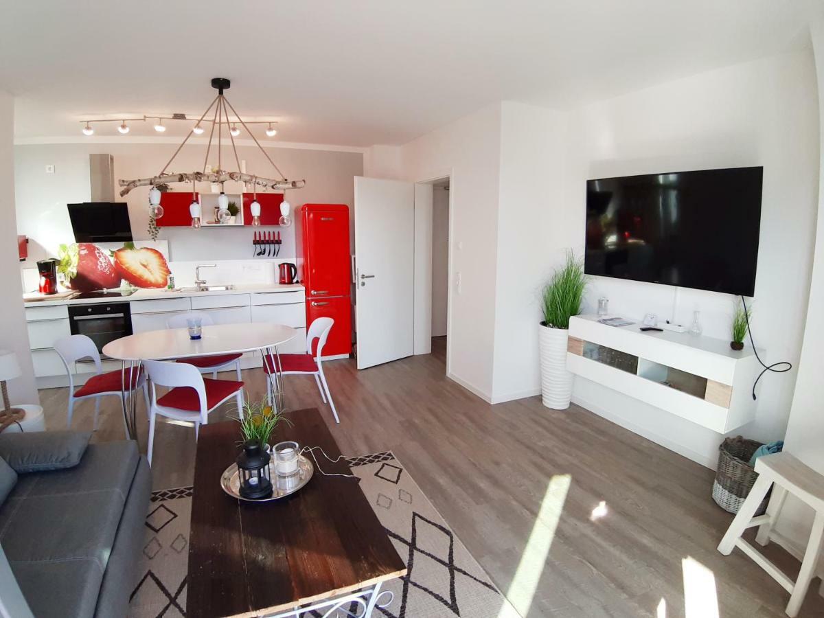 Ferienwohnung Strandraeuber Glowe Luaran gambar